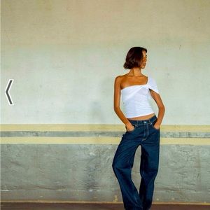 COPY - NWT KYO line by K top in White